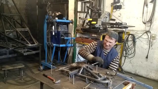 Кондуктор передней подвески смотреть онлайн