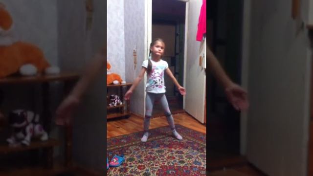 дочка и скрытая камера смотреть онлайн