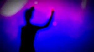 Танец в клубе виртуальный фон для zoom