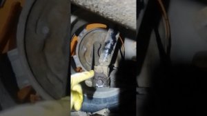 Стук в задней подвеске автомобиля