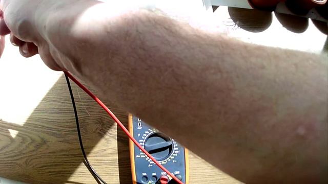 почему транзистор выдает 1.1 вольт как солнечная батарея смотреть онлайн