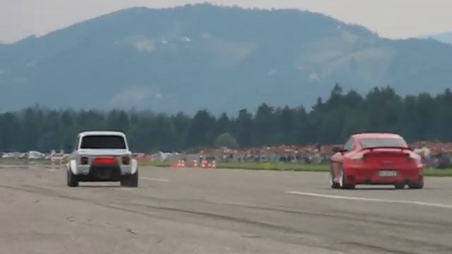 Simca VS Porsche смотреть онлайн