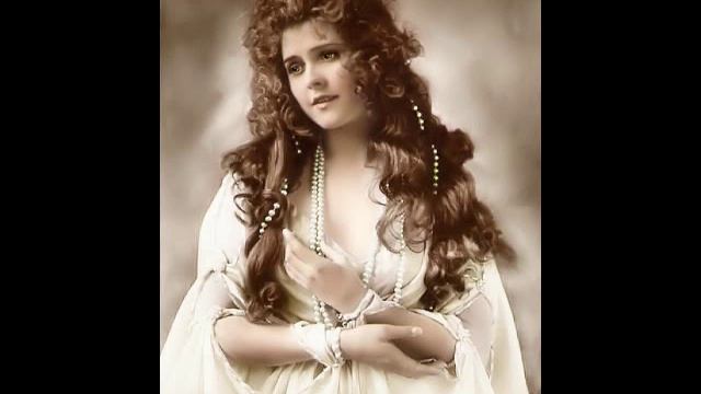 Ваше Величество Женщина смотреть онлайн