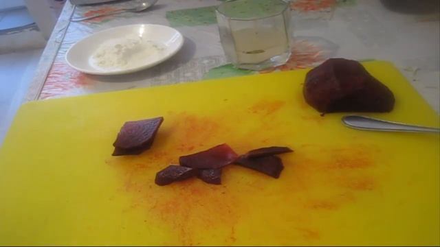 Белорусская Полеука с сушеными белыми грибами и свеклой
