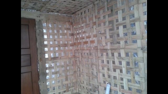 Как построить стенку и потолок из старых ящиков смотреть онлайн