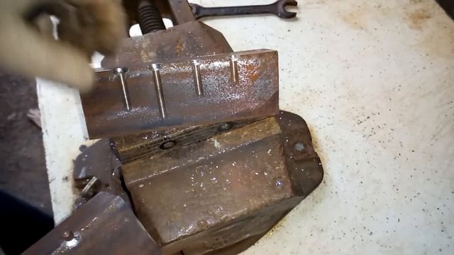 Как по быстрому сделать ЗАКЛЁПКУ (How to quickly make a rivet) смотреть онлайн