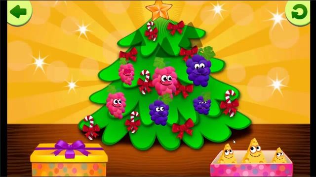 Funny Food ! Christmas Game ! What Can Be Better Than Christmas And Presents ?