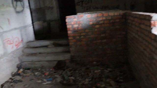 Заброшенные стройки Саратова превращаются в притоны.