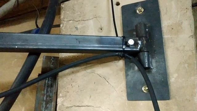 Поворотный кронштейн на стену для LED прожектора смотреть онлайн