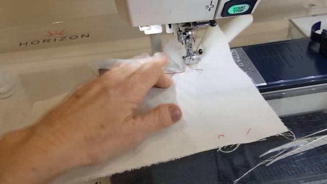 ластовица в цельнокроенном рукаве