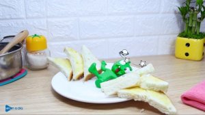 Pea Pea making Orange sandwich - Stop Motion Cartoon For Kids