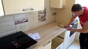 КАК УСТАНОВИТЬ ВРЕЗАТЬ ВАРОЧНУЮ  ПОВЕРХНОСТЬ В СТОЛЕШНИЦУ НА КУХОННЫЙ ГАРНИТУР