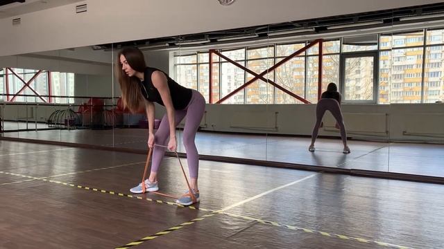 Лучшие упражнения с резиновыми петлями | Тренировка с резинкой | Упражнения с резиновым эспандером