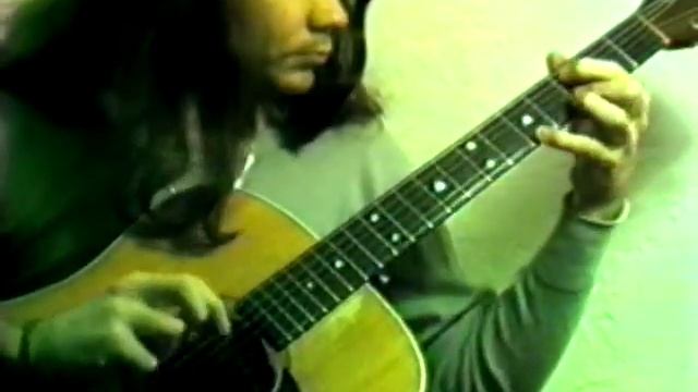 Michael Hedges performing "Ragamuffin" slow смотреть онлайн