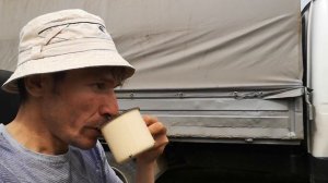 Обед Чем кормят Трактористов в поле.