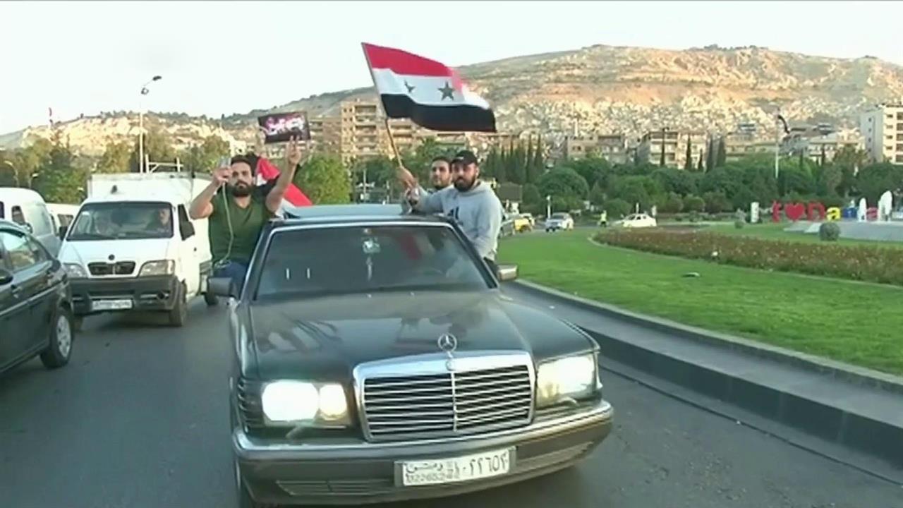 Сирийские ПВО докладывают о 13 сбитых западных ракетах