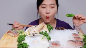 감칠맛 씹는맛 왕!!! 왕우럭조개, 제철 맞은 전갱이회 (ft.복실이 얼음 먹방) 리얼사운드 먹방 ASMR MUKBANG EATING SOUNDS | NAJIN