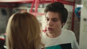 УЛИЦА- Леха и Ксюша (песня домофон)