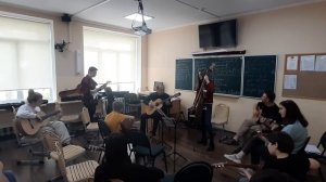 Элвис Пресли Рок-н-ролл с контрабасом. Репетиция перед концертом Гитарный карнавал 24 мая 2023г.