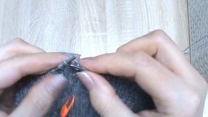 Комбинезон с капюшоном для собачки  Мастер класс  часть 2 ( вяжем комбинезон) #комбинезондлясобачки