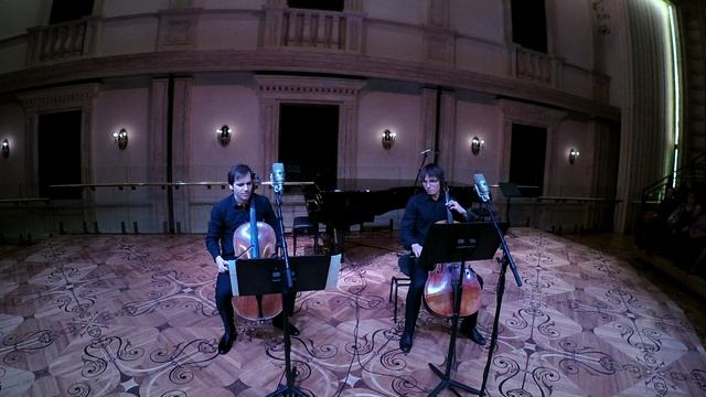 Оффенбах. Дуэт для играющей и ожидающей виолончелей смотреть онлайн