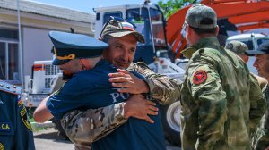 В Севастополе встретили сотрудников МЧС России – участников миссии по разминированию Донбасса