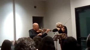 Dallas Chamber Orchestra Ronald Neal (Stradivarius) vs Kurt Sprenger (Amati)-1