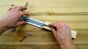 Мощный арбалет из простых доступных материалов своими руками / DIY Powerful crossbow