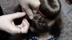 Красивая и стильная прическа для девочки