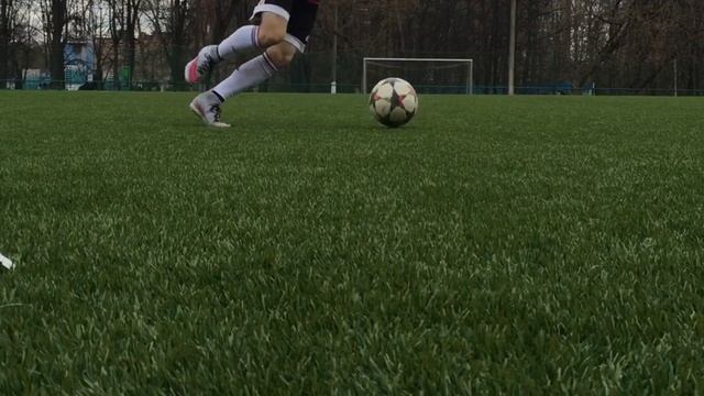 как делать финты?Как делать игровые финты? смотреть онлайн