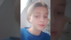 В каком возрасте самцы кореллы начинают петь??Как научить попугая разговаривать??