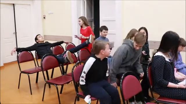 "Театральные анекдоты" в исполнении Театра, где играют дети "НЕСМОТРЯ НИ НА ЧТО" смотреть онлайн