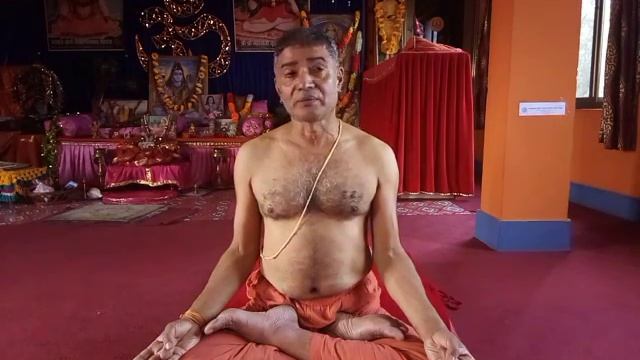 Mudras(Surya Mudra) demonstration in yoga class by yoga guru Dr.Poorna Chandra Yogi. смотреть онлайн