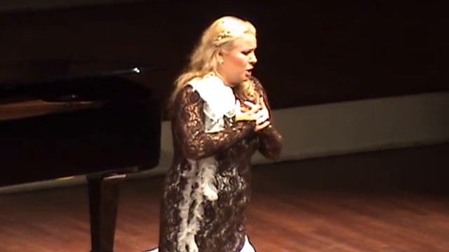 "Соловей".Юлия Семёнова.