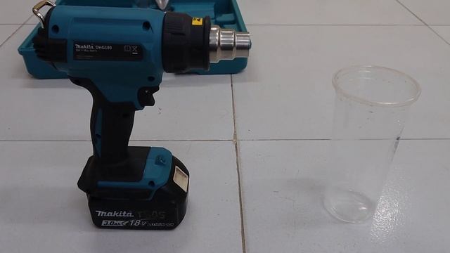 Makita Cordless 18V Heat Gun550 degrees DHG180 смотреть онлайн