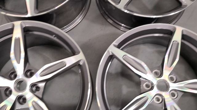 Ferrari California T 20" inch rim OEM 2008-2017 Genuine NEW Forged wheel set смотреть онлайн