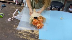 Упаковка букетов к 1 сентября/ Простые и бюджетные варианты букетов/ Подсолнух, Гербера, Роза, ХРИЗ