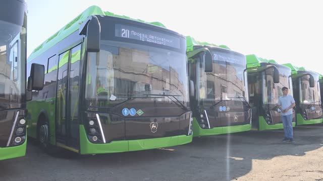 В Оренбург приехали новые автобусы смотреть онлайн