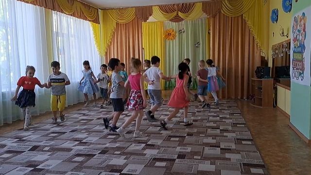 Вальс выпускников "Дошкольный бал" смотреть онлайн