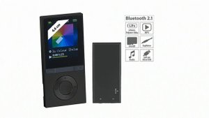 Anne-Kathrin Kosch hat mit diesem MP3-Player ihre Musik immer mit dabei im Juli 2021 bei PEARL TV
