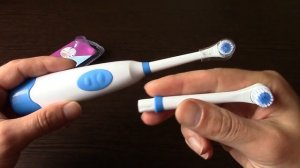Электрическая зубная щетка + сменные насадки с Алиэкспресс... и зачем переплачивать