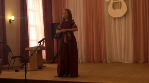 В зелёных ивах дом стоит
