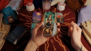 Расклад #таро : Бывший и соперница. Почему он ушел к ней? Любил ли он Вас? Что у них происходит?