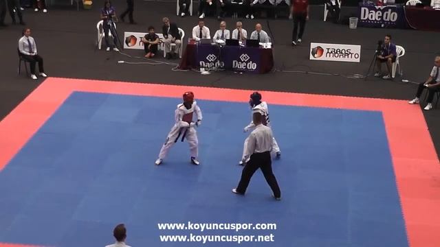 48kg Semifinal Roman Maslak (UKR) vs (TUR) Tarhan Harun (2013 Europen Junior TKD Championships) смотреть онлайн