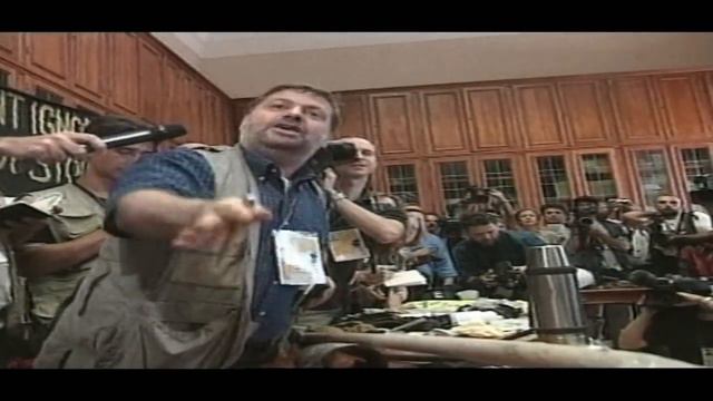 Diaz police conference 22 06 2001 Genova G8 смотреть онлайн