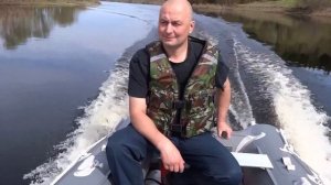 Лодка пвх гладиатор D330AL 220 кг,идёт отлично.Ниссан марин 9.8 2т