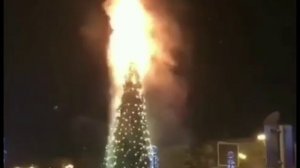 Раз два три елочка гори