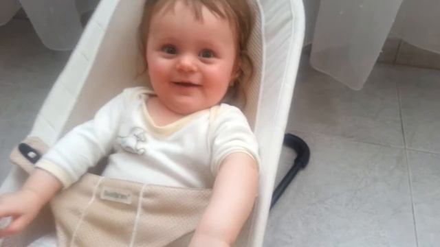 BabyBjorn Balance шезлонг смотреть онлайн