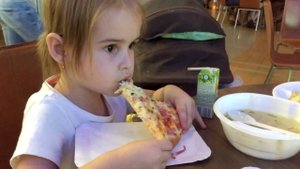 ВЛОГ Едем выбирать игрушки и обувь Наши покупки в Оз Молл