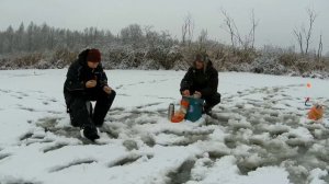 РЫБАЛКА ЗИМОЙ В ПАЛАТКЕ, ЩУКА НА ЖЕРЛИЦЫ, ГОТОВИМ ВКУСНЯТИНУ!. Часть 1